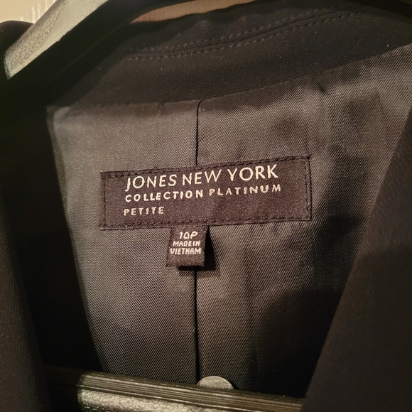 Jones New York professional blazer - Picture 2 of 6
